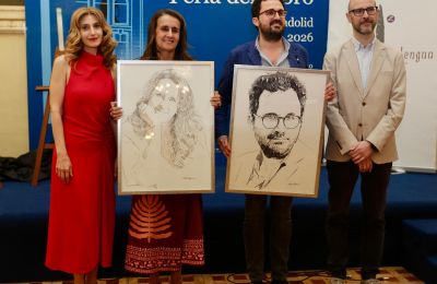 Los abulenses María Ángeles Álvarez y Benjamín G. Rosado recogen en Valladolid el Premio de la Crítica
