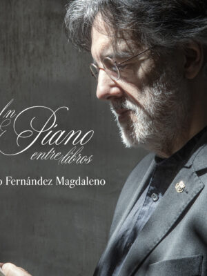 CD Un piano entre libros